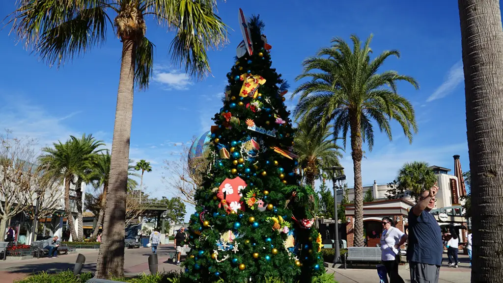 2024 Disney Springs Christmas Tree Stroll  lilo & stitch tree