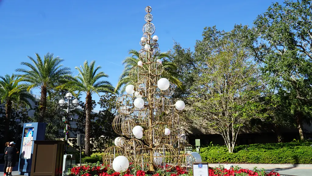 2024 Disney Springs Christmas Tree Stroll  sphere tree