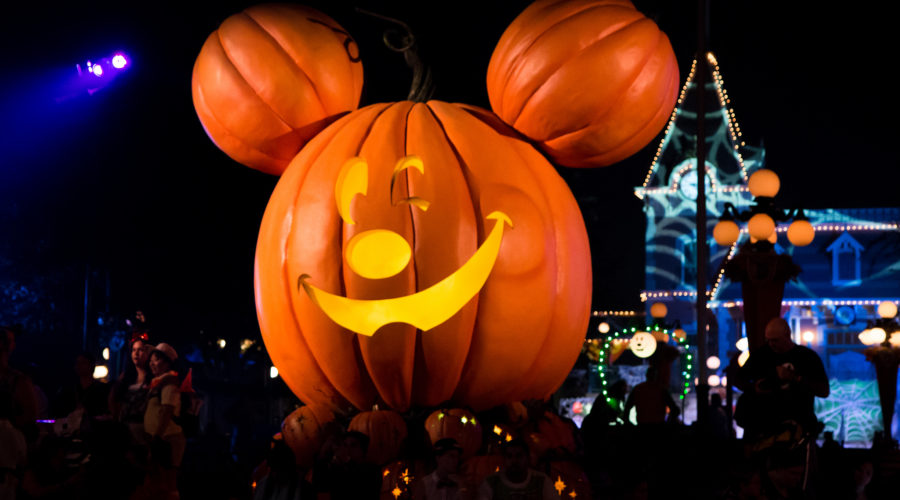 Mickey's-not-so-scary-Halloween